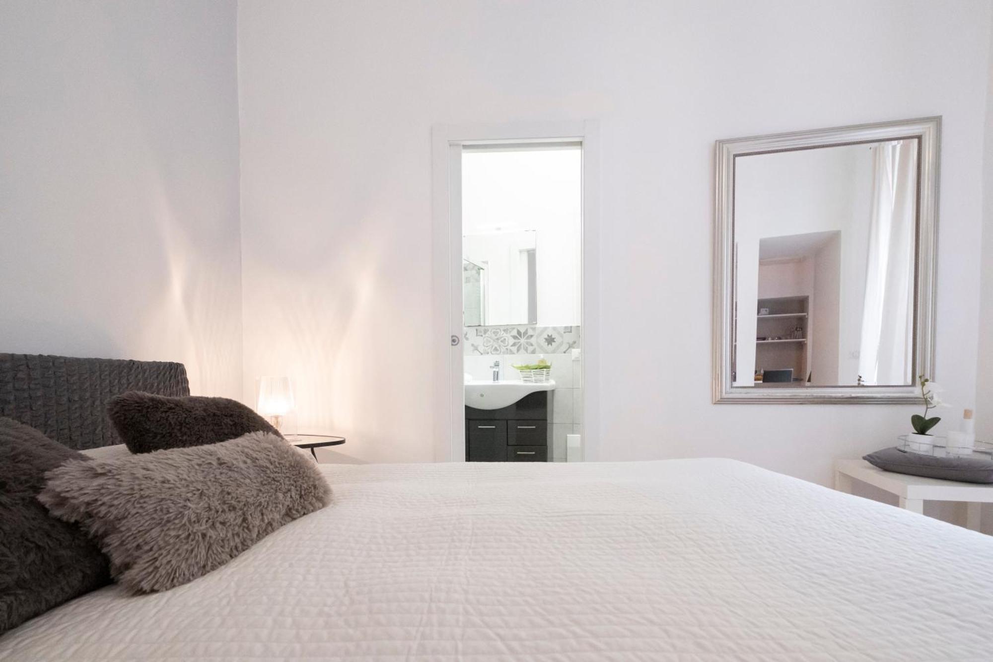 Santonofrio Apartments Рим Экстерьер фото
