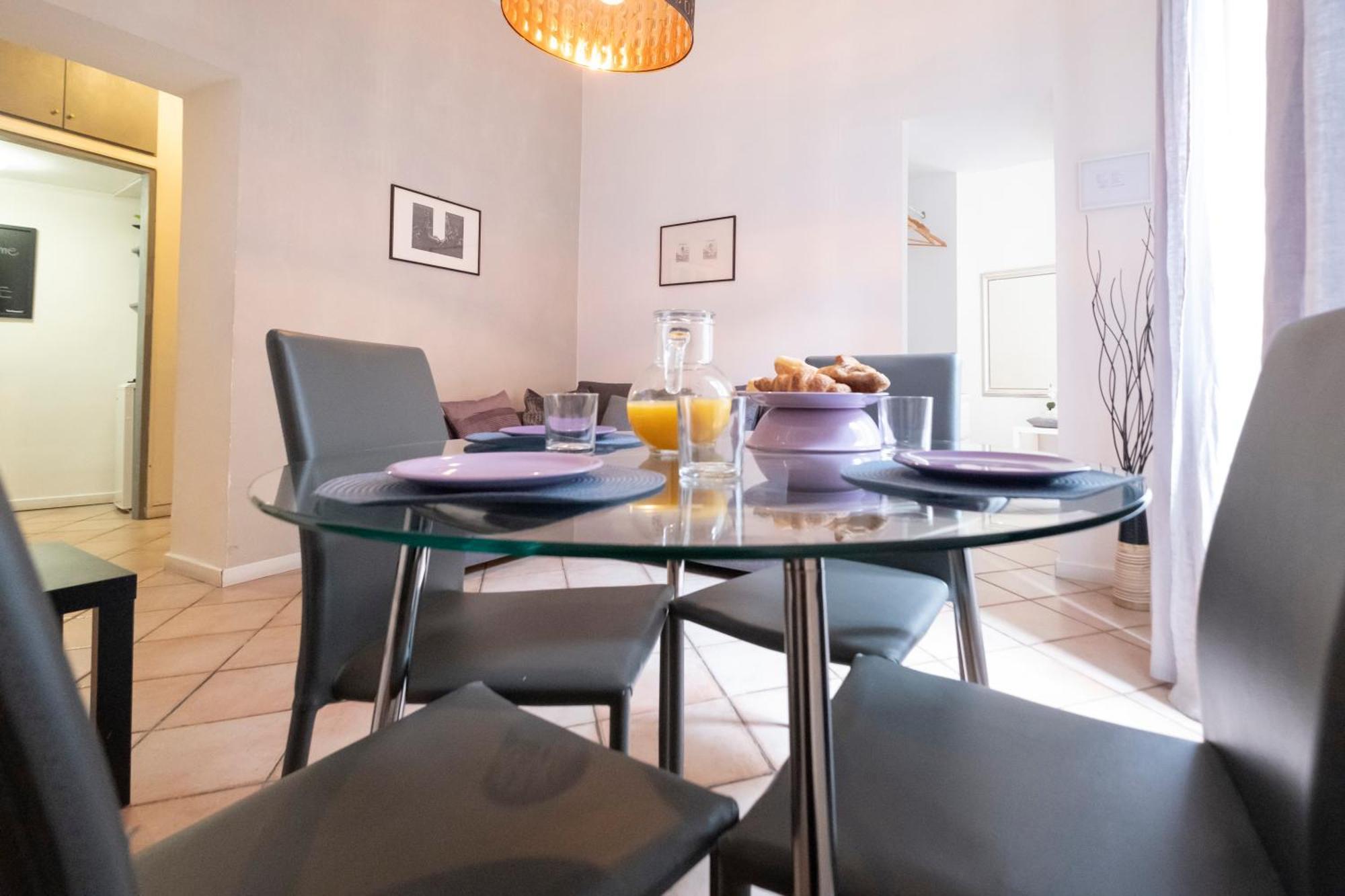 Santonofrio Apartments Рим Экстерьер фото