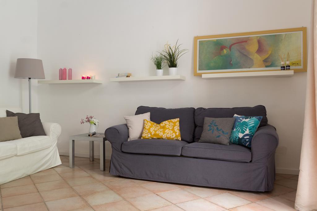 Santonofrio Apartments Рим Номер фото